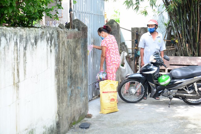 Continuing to support people in need in the Covid-19 pandemic of Hoang Phap Pagoda (series 2)